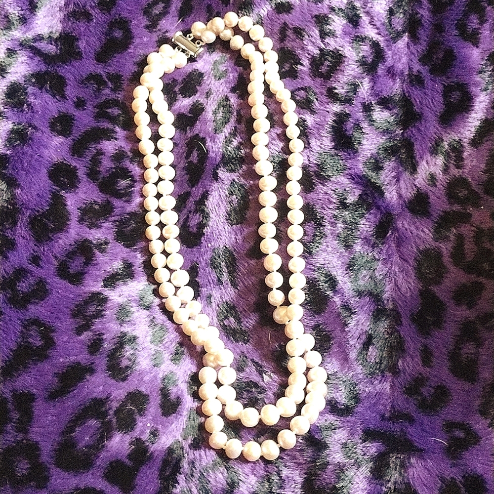 Authentic double strand of pearls